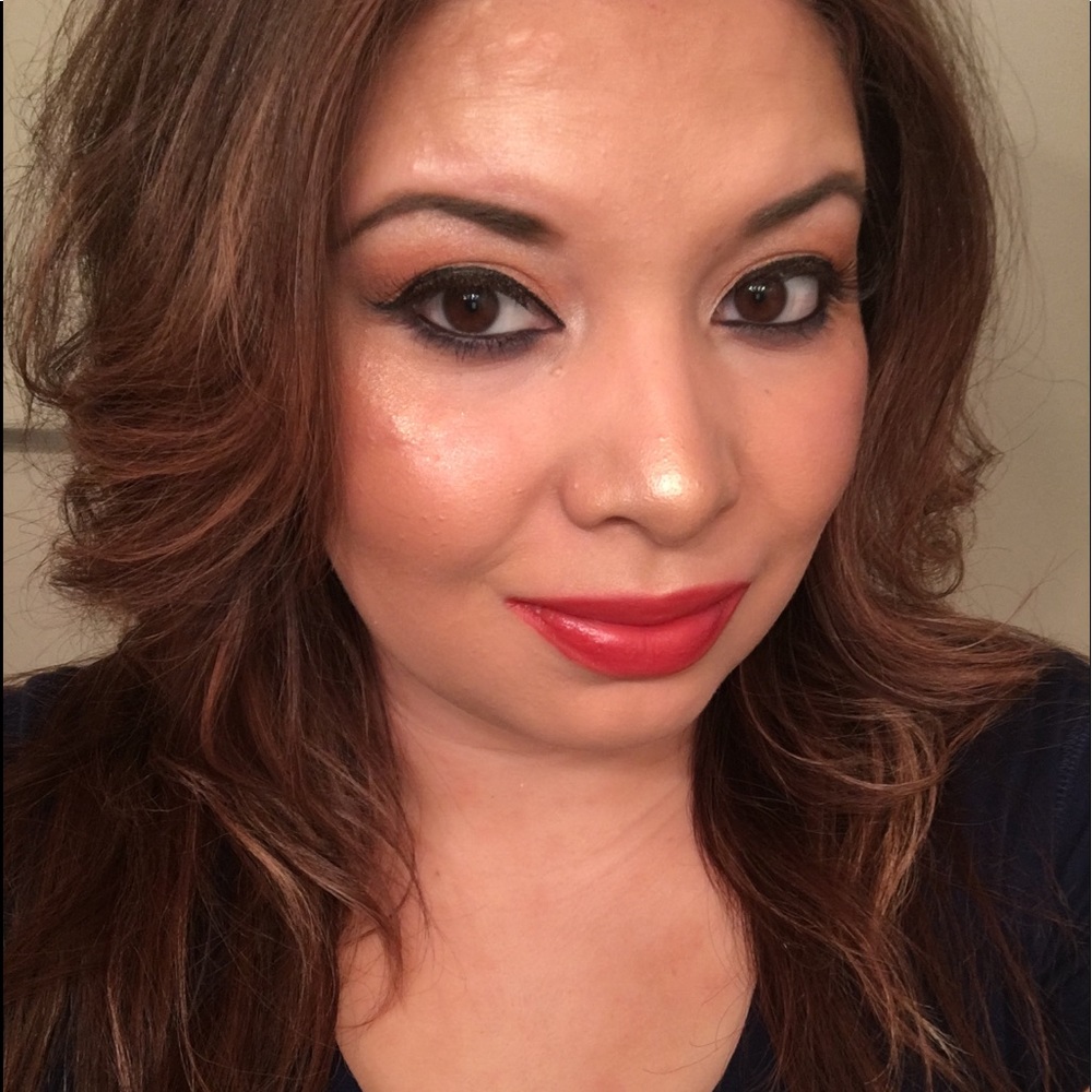 Meet your Posher, Maricela